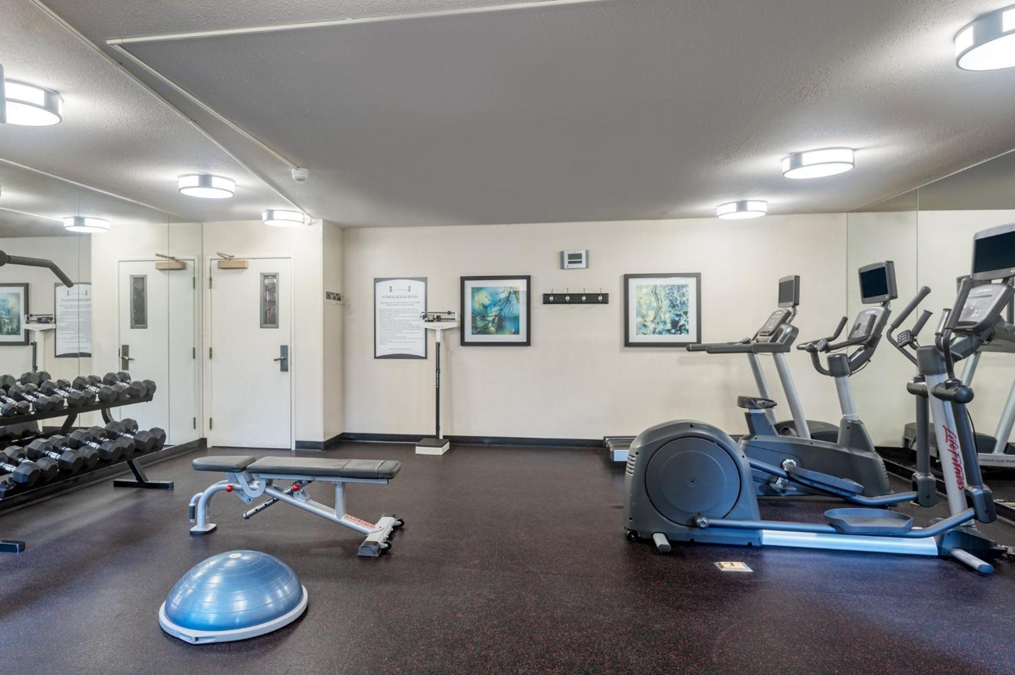 Staybridge Suites Allentown Airport Lehigh Valley By Ihg Eksteriør bilde